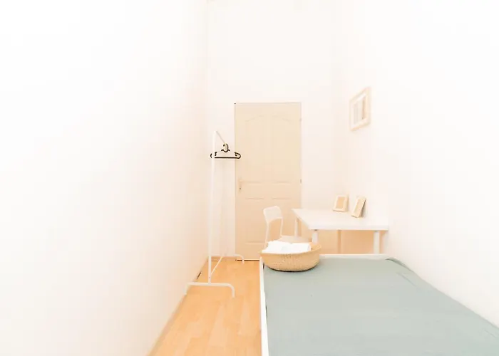 Cozy Apartment In The City Center, Pushkin Street